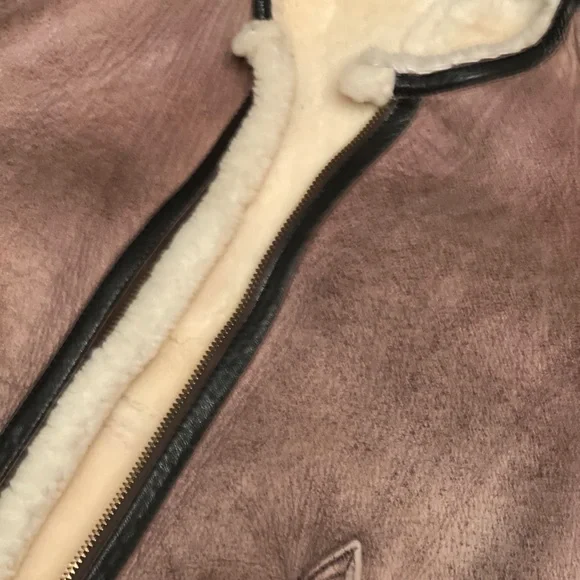 Men's Brown Shearling Bomber Jacket - Picture 11 of 15